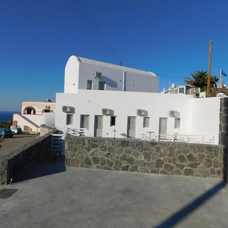 Fira Memorable Hotel Buitenkant foto