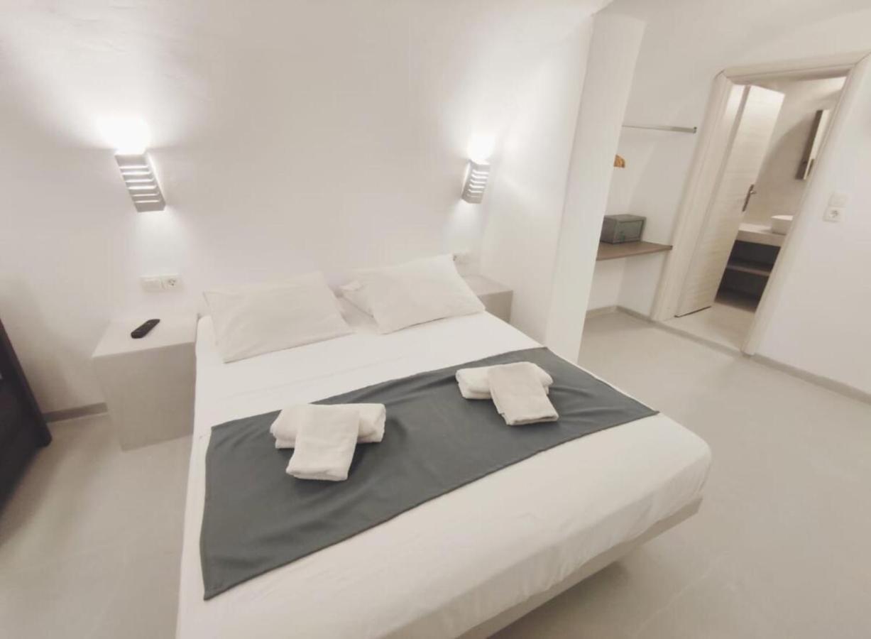 Fira Memorable Hotel Buitenkant foto