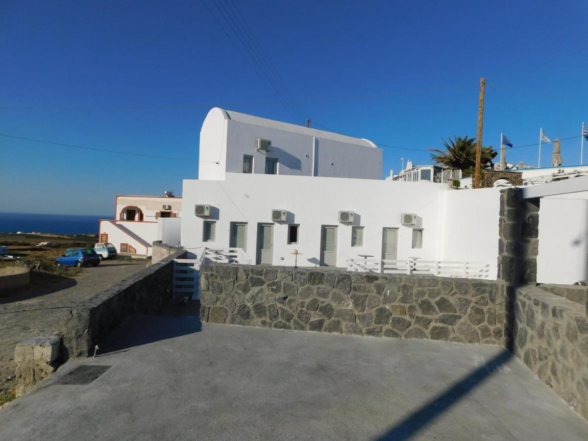 Fira Memorable Hotel Buitenkant foto