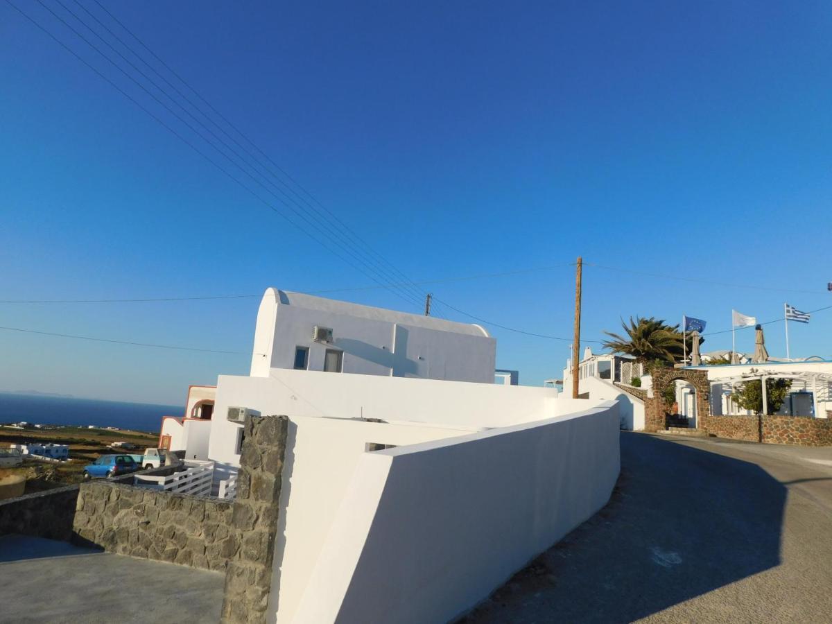Fira Memorable Hotel Buitenkant foto