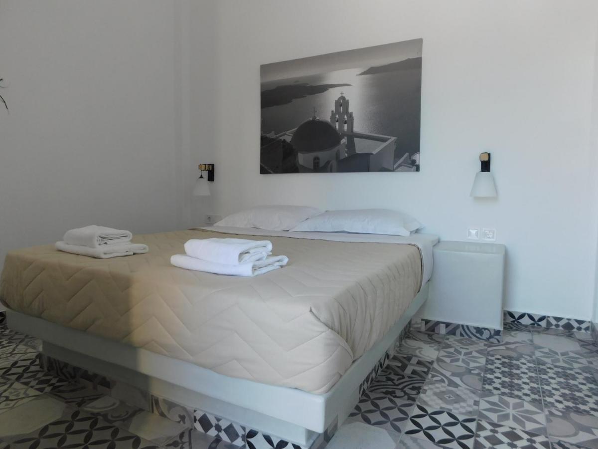 Fira Memorable Hotel Buitenkant foto