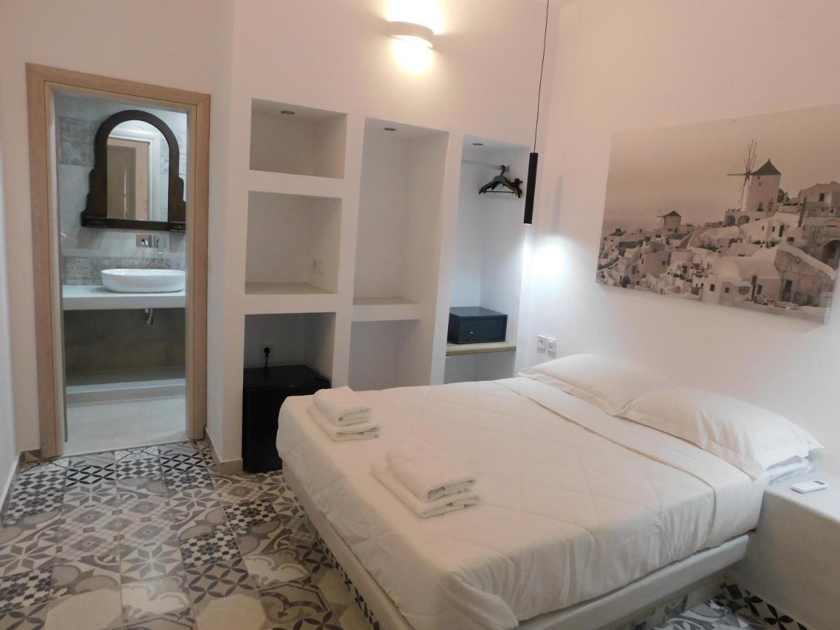 Fira Memorable Hotel Buitenkant foto